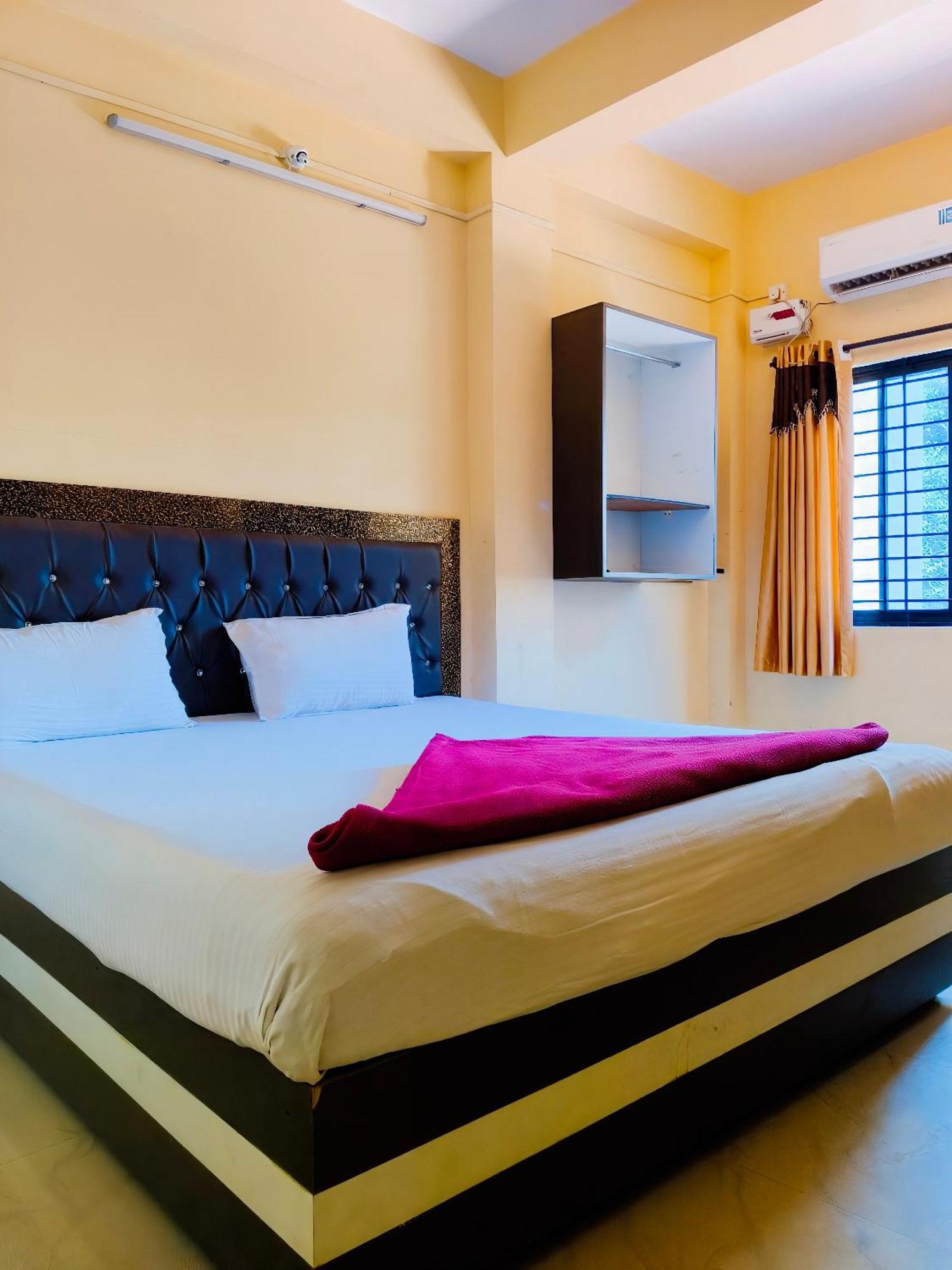 Kamath Inn Mavalli Luaran gambar